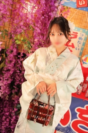 にいな