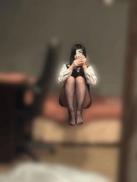 この座り方あり？？