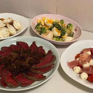 見て、手料理……