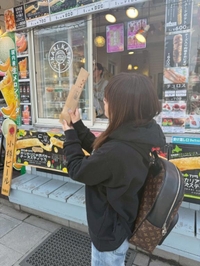 ⚠️⚠️食べ歩きは目移り要注意⚠️⚠️