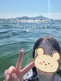 海に入りました🌊