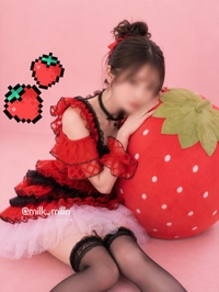 大好きないちご( ∩'-'🍓⊂ )