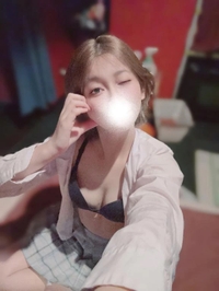 隣でぎゅーってしてほしいな♡