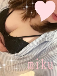 本日出勤❤️...💋
