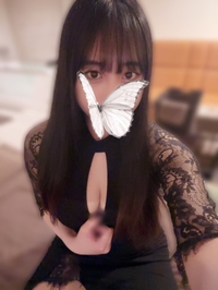 挟まれたい？🍓