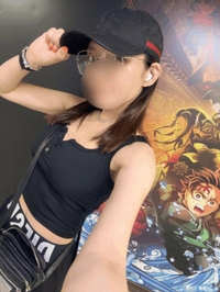 歯科終わって🦷買い物来てたけど。すっぴんだけど。