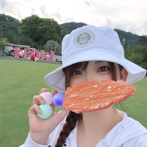 光る球😳✨