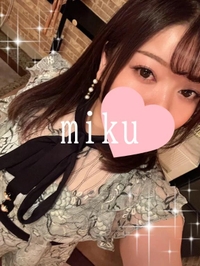 本日出勤♥️...💋