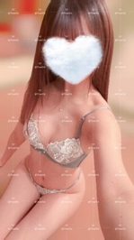 ‎(∩ ᵔ⩊ᵔ )⊃⭐︎➰💕
