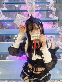 ホールガールしてます🐰