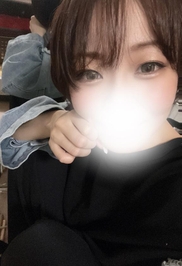 今日も9時から出勤してます💗