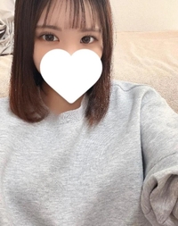 前髪切りすぎた〜🥲