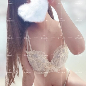 - ̗̀( ˶'ᵕ'˶) ̖́-