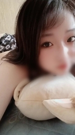 おしりがチラッと🍑