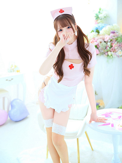 One.ティアラ1枚目