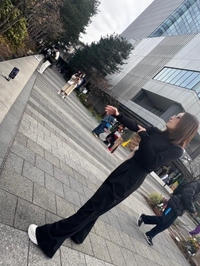 なぜ、今日だけ風強いんだ🥶🥶昨日は心地よかったのに🤭🤭