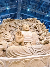 容赦ないわねぇ🌞🌞