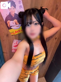 また明日(  . .)"