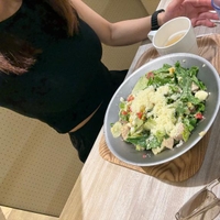 今日は、夜でも暑いね☀️(   ¯−¯ )☀️