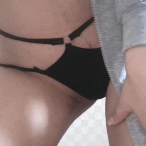 ピアスはお好きですか❓