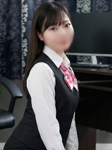 まみOL3枚目