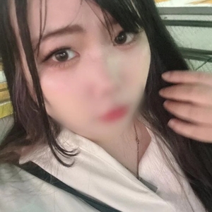 明日12時から出勤になりました♡♡