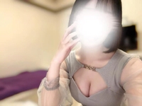 初🍑⊂˙꒳​˙)