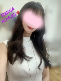 ニット生地でパツパツ💋昼職時の服装📷💋