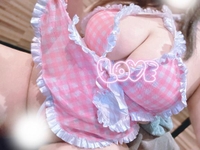 後ろほぼ裸かも、、(´･ω･`)