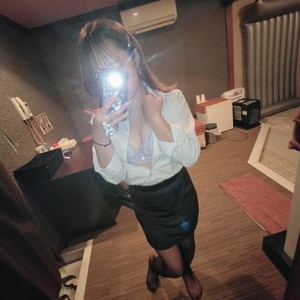 ぶりっ子OL⁉️