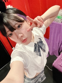 ︎︎( ◜▿◝ )✌︎