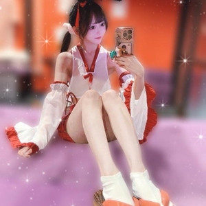 よっ👋🏻💕