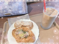 知らない土地のパン屋さん🥐