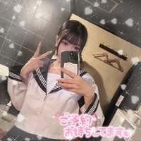 制服で。。。🔞