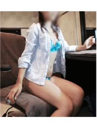 本日10時から17時までの出勤です😚