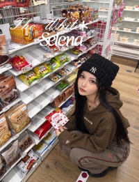 🇷🇺Selena【エレベーター開いて5秒で👸予約お願い】