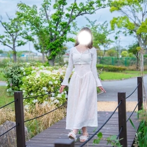 風が気持ちいい日、隣あいてるよ☘️