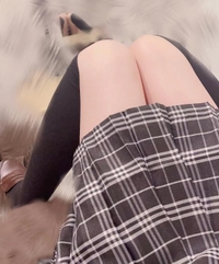 ‎(∩ ᵔ⩊ᵔ )⊃⭐︎➰💕