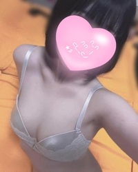 夏を持て余しているッ……！