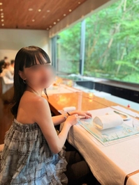 朝一から
