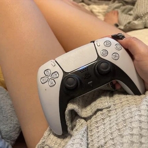 明日は出勤だよ〜💖