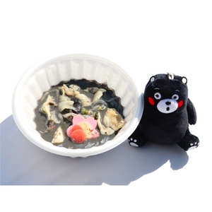 もも