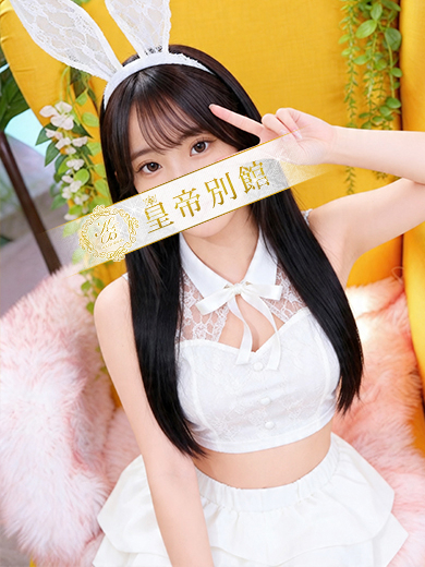 萌乃よる4枚目