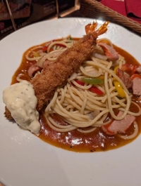 名古屋超えて万博行こうか迷う