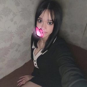 ﾅﾝﾃﾈ……🙂‍↕️