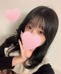 花粉に負けそうなみどりです