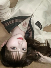 (∩'-'⊂)ｼｭｯ