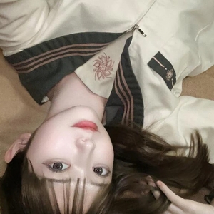 (∩'-'⊂)ｼｭｯ