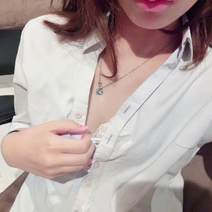 何してる？