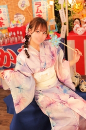 あよん
